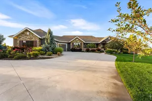 8748 Longs Peak Cir, Windsor, CO 80550 - Photo 48