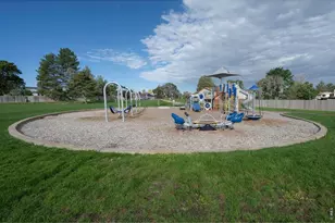 11884 Eudora Dr, Thornton, CO 80233 - Photo 42