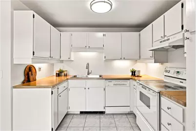 3420 Cripple Creek Sq #G20, Boulder, CO 80305 - Photo 8