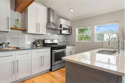 720 S Overland Trl, Fort Collins, CO 80521 - Photo 10