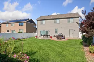 375 Shadowbrook Dr, Windsor, CO 80550 - Photo 28