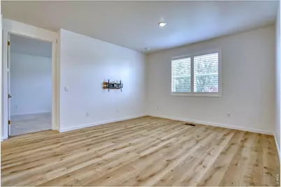 1456 Mullers Dr, Windsor, CO 80550 - Photo 6