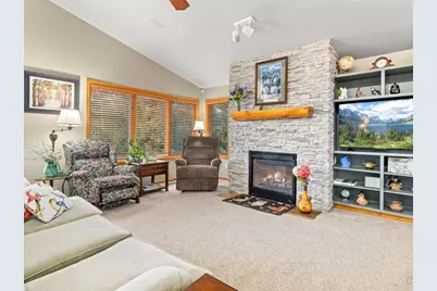 2251 Arapaho Rd, Estes Park, CO 80517 - Photo 14