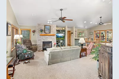 2251 Arapaho Rd, Estes Park, CO 80517 - Photo 16