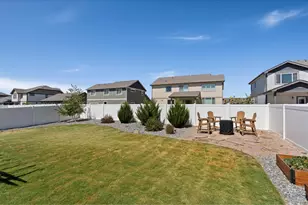 956 Maplebrook Dr, Windsor, CO 80550 - Photo 44
