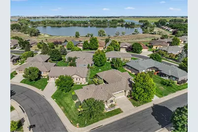 1747 Muddy Creek Dr, Loveland, CO 80538 - Photo 2