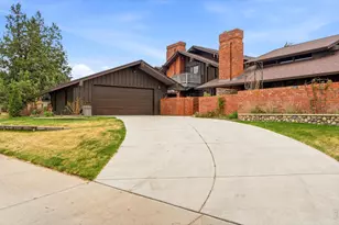 2104 28th Ave Ct, Greeley, CO 80634 - Photo 2