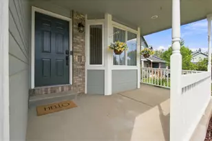 903 Ptarmigan Cir, Loveland, CO 80538 - Photo 2