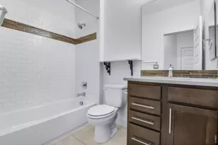 19570 E Sunset Cir, Aurora, CO 80015 - Photo 26