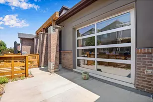 19570 E Sunset Cir, Aurora, CO 80015 - Photo 6