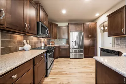 6152 Bay Meadows Dr, Windsor, CO 80550 - Photo 12