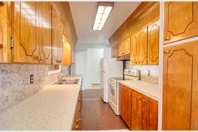 115 E Eaton St, Brush, CO 80723 - Photo 10