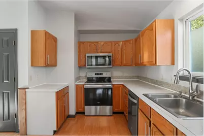 4003 Grant Ave, Wellington, CO 80549 - Photo 6