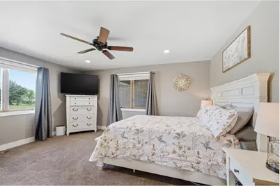 3919 Surrey Ridge Dr, Loveland, CO 80537 - Photo 18