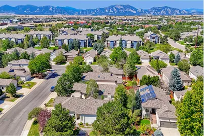 701 Club Pl, Louisville, CO 80027 - Photo 12