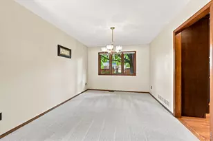 3911 Simms Ct, Wheat Ridge, CO 80033 - Photo 6