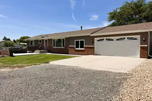 408 N Fremont Ave, Fleming, CO 80728 - Photo 2