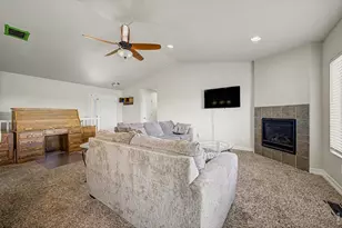 3431 Oberon Dr, Loveland, CO 80537 - Photo 8