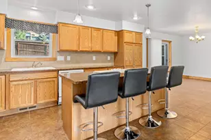 1611 High Dr, Estes Park, CO 80517 - Photo 10