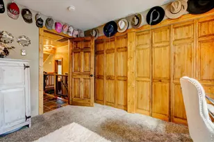 321 Big Horn Dr, Estes Park, CO 80517 - Photo 36