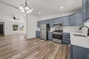 552 S Carriage Dr, Milliken, CO 80543 - Photo 8