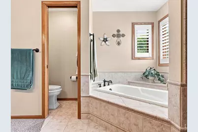 1009 Medicine Man Ct, Windsor, CO 80550 - Photo 16