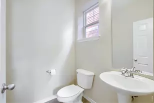 305 Riverview Ct, Longmont, CO 80501 - Photo 12