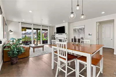 61 Western Sky Cir, Longmont, CO 80501 - Photo 10