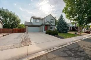 226 Aspen Grove Way, Severance, CO 80550 - Photo 2