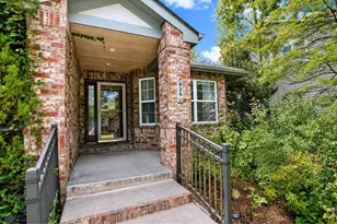 925 Deerhurst Cir, Fort Collins, CO 80525 - Photo 2