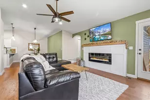 7491 Eustis Dr, Wellington, CO 80549 - Photo 10