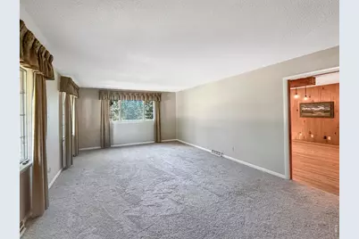 405 Highland Dr, Sterling, CO 80751 - Photo 10