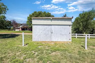 405 Highland Dr, Sterling, CO 80751 - Photo 42