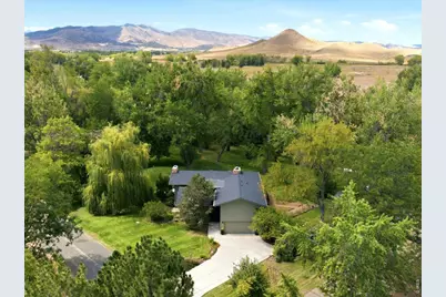 6019 Brigadoon Dr, Longmont, CO 80503 - Photo 2