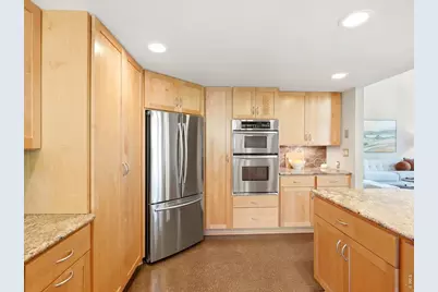 6019 Brigadoon Dr, Longmont, CO 80503 - Photo 12