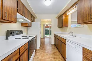 2901 Greentree Cir, Fort Collins, CO 80521 - Photo 10