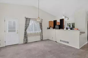 1211 Spring Creek Ct, Longmont, CO 80504 - Photo 12