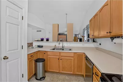 1211 Spring Creek Ct, Longmont, CO 80504 - Photo 16