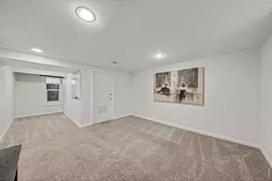 330 Collyer St, Longmont, CO 80501 - Photo 36