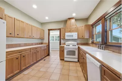 319 S Kathleen Ave, Milliken, CO 80543 - Photo 8