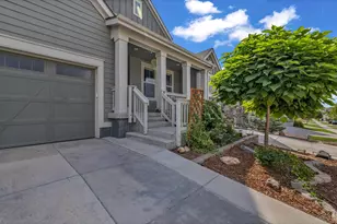 980 Sandstone Cir, Erie, CO 80516 - Photo 2
