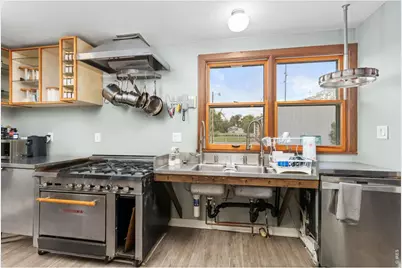 2422 W 1st St, Greeley, CO 80631 - Photo 24
