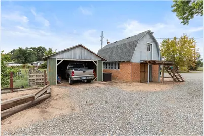 2422 W 1st St, Greeley, CO 80631 - Photo 14