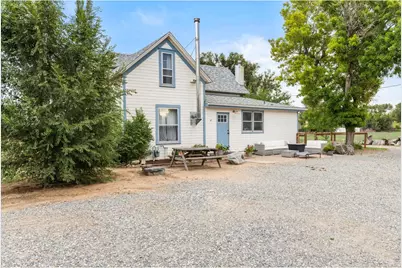 2422 W 1st St, Greeley, CO 80631 - Photo 2