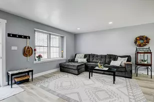 926 White Elm Dr, Loveland, CO 80538 - Photo 4