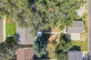 1038 Aspen St, Longmont, CO 80501 - Photo 34