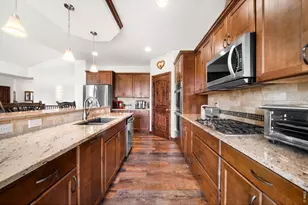 8213 Cherry Blossom Dr, Windsor, CO 80550 - Photo 8