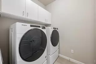 2865 Bear Spgs Cir, Longmont, CO 80503 - Photo 24