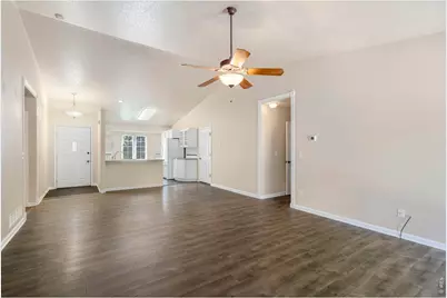 526 Dunraven Dr, Fort Collins, CO 80525 - Photo 4