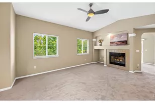 2125 Calais Dr #2 G, Longmont, CO 80504 - Photo 2